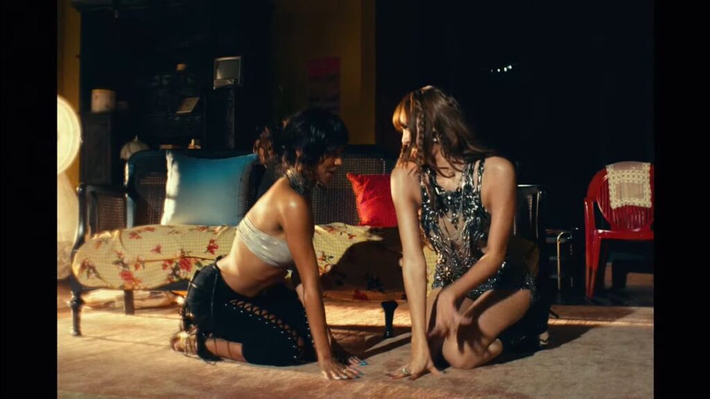 WHEN I'M WITH YOU feat.Tyla