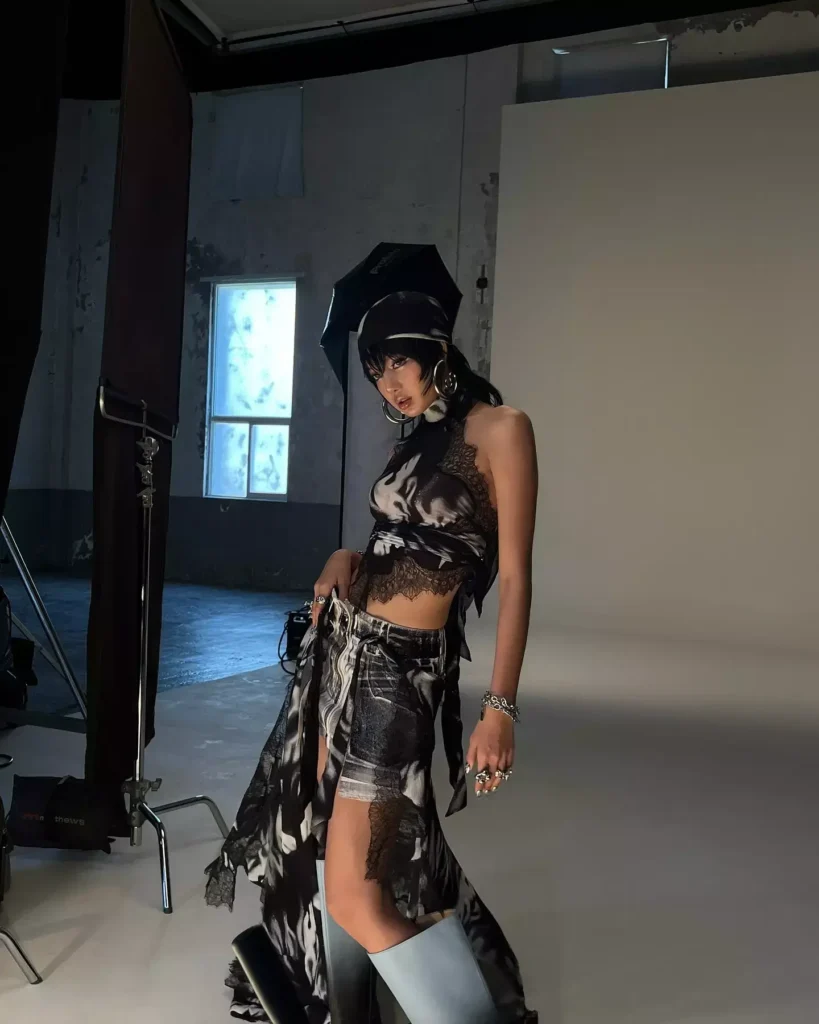 Behind the scenes from ROCKSTAR