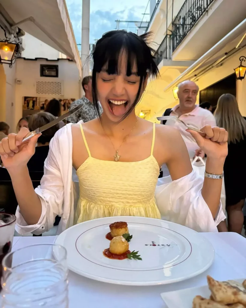 Lalala Lfamily (@lalala_lfamily)